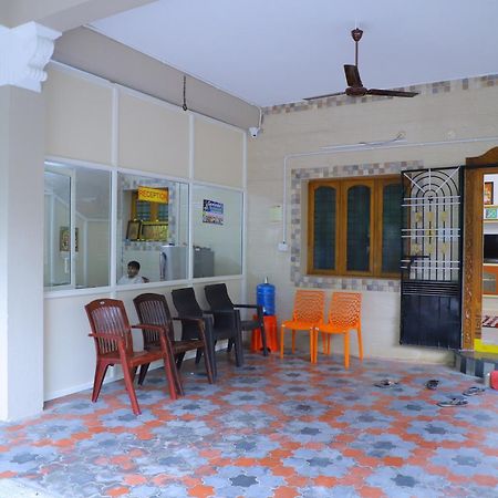 Nanda Mohan Homestay- Luxuries Ac Apartment Close To Alipiri Foothills-Kapila Teertham And Iskcon Temple Τιρουπάτι Εξωτερικό φωτογραφία