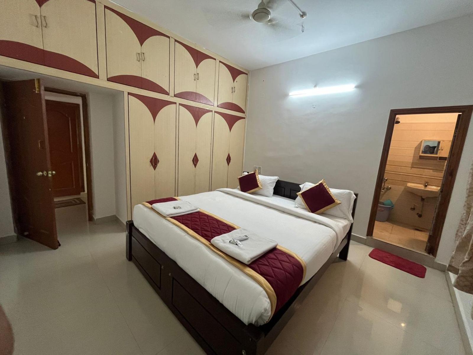 Nanda Mohan Homestay- Luxuries Ac Apartment Close To Alipiri Foothills-Kapila Teertham And Iskcon Temple Τιρουπάτι Εξωτερικό φωτογραφία