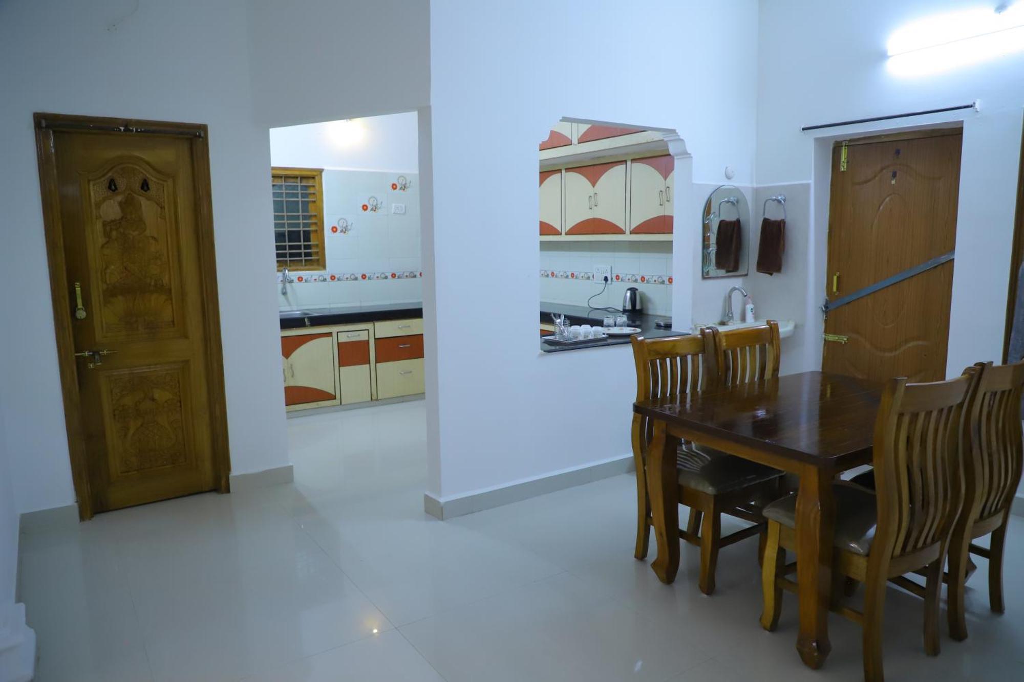 Nanda Mohan Homestay- Luxuries Ac Apartment Close To Alipiri Foothills-Kapila Teertham And Iskcon Temple Τιρουπάτι Εξωτερικό φωτογραφία