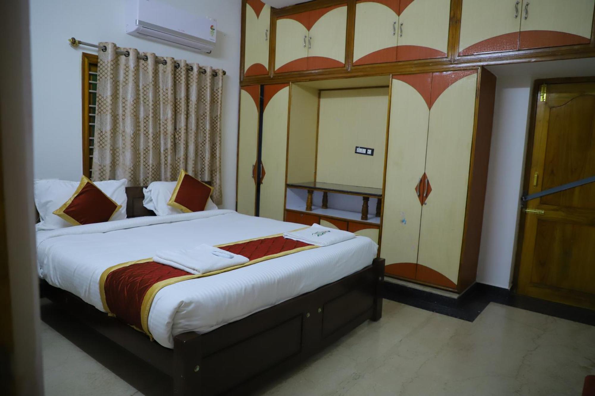 Nanda Mohan Homestay- Luxuries Ac Apartment Close To Alipiri Foothills-Kapila Teertham And Iskcon Temple Τιρουπάτι Εξωτερικό φωτογραφία