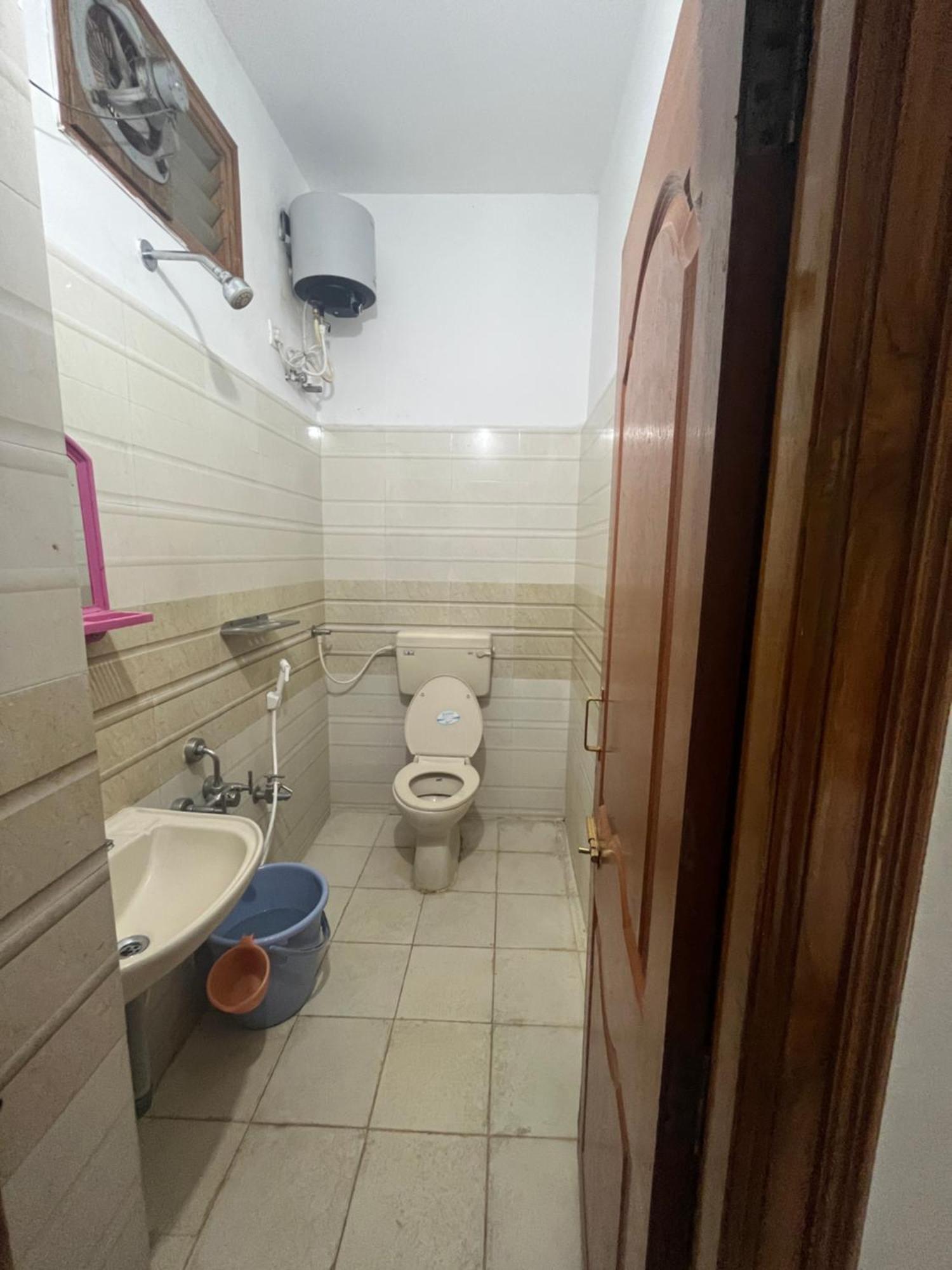Nanda Mohan Homestay- Luxuries Ac Apartment Close To Alipiri Foothills-Kapila Teertham And Iskcon Temple Τιρουπάτι Εξωτερικό φωτογραφία